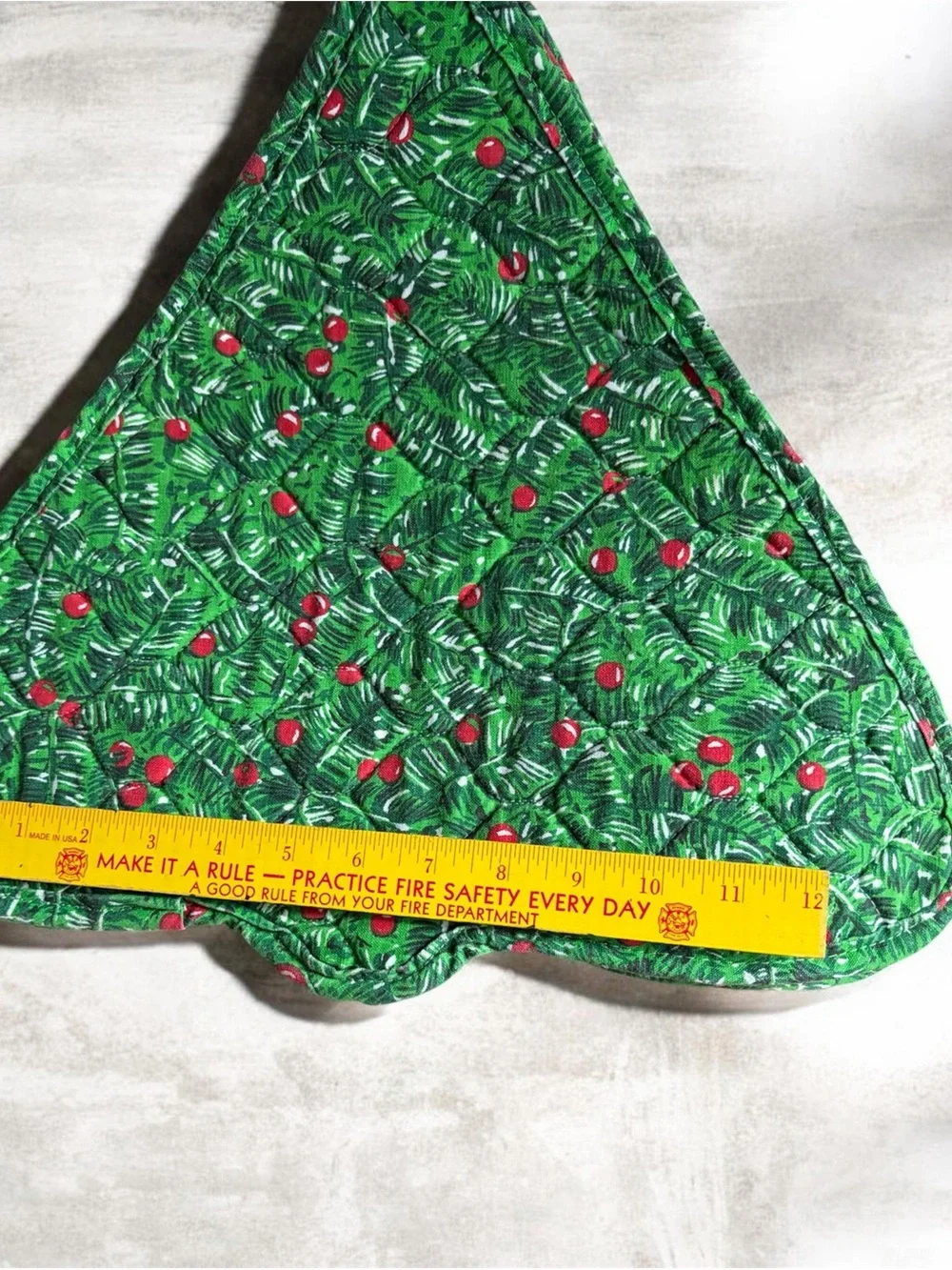 Christmas vintage placemats.  Set of 4.